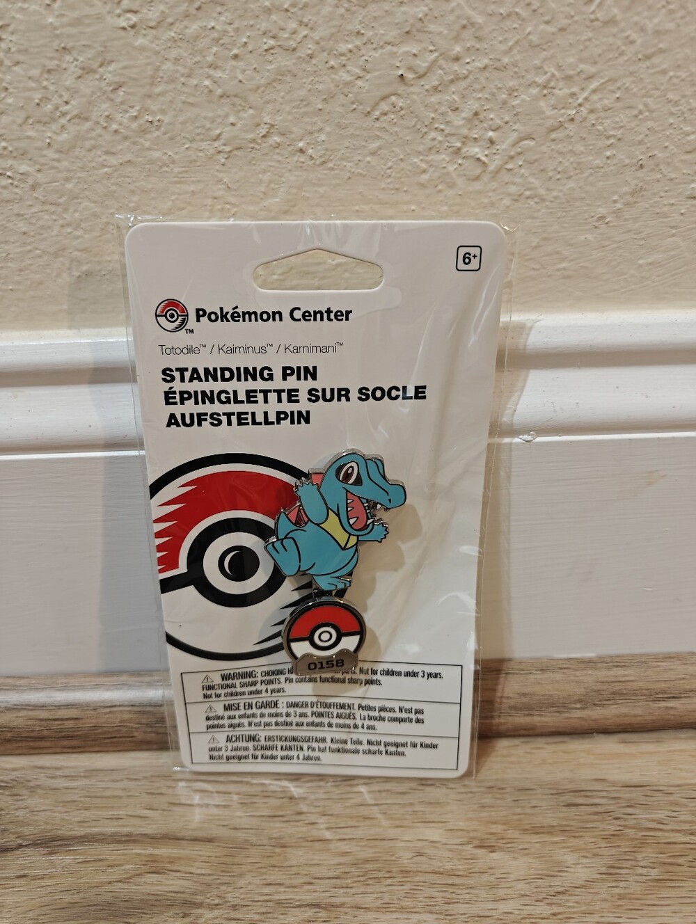Pokemon Standing Pin Totodile